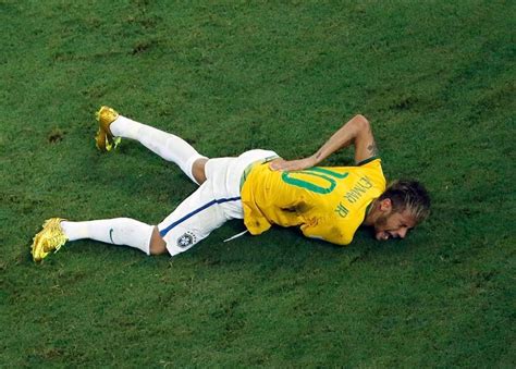 Brazil Suffers Huge Blow As Neymar Drops From World Cup With Back Injury Business Insider