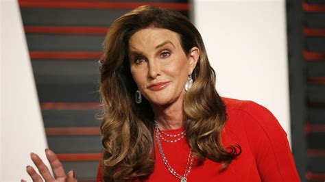 Caitlyn Jenner Officially Running For Governor Of California Updated
