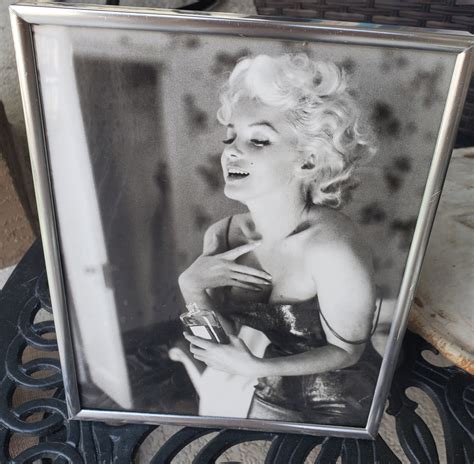 Marilyn Monroe Bild Im Vintage Rahmen Schwarz Und Wei Er Etsy