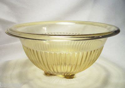 Federal Glass Co Depression Glass Yellow Amber Ribbed Mixing