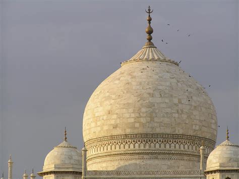 Domes On Top Of The Taj Mahal By Savantedge On Deviantart