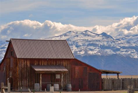 Cycle sierra nevada is an official bmc bike hire centre, delivering rental bikes in granada, almunecar and nerja. Cabin & The Sierra Nevada Mountains | Sierra nevada ...