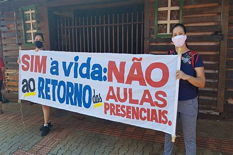 Prefeitos Desistem Do Retorno às Aulas Presenciais No Paraná Cidades