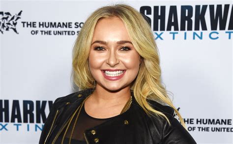 Hayden Panettiere Opens Up For The First Time About Her Drug And Alcohol Addiction Trending News