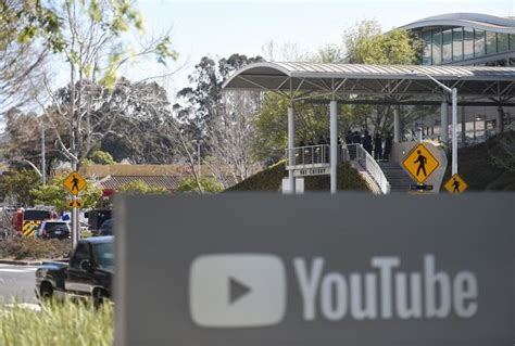 Youtube Shooting Today Woman Shoots 3 Before Killing Herself At Youtube Headquarters In San