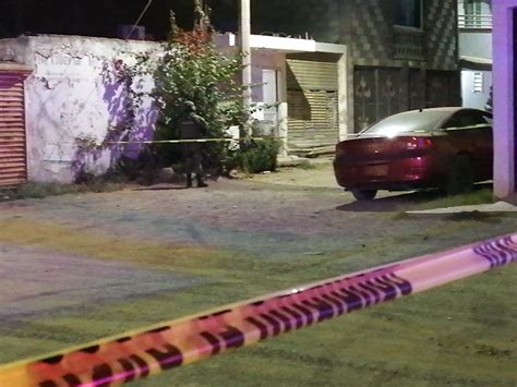 Sicario sorprende y asesina a balazos a un joven esta noche en Culiacán