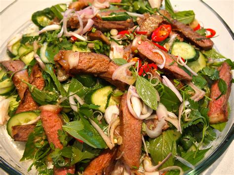 Thai Grilled Beef Salad Yam Neua Grilled Beef Delicious Salads Beef Salad