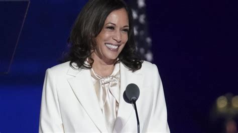 Us vice president kamala harris on friday will visit the country's border with mexico, the white house announced, as the biden administration faces intense scrutiny over its handling of an immigration surge. US election 2020: Kamala Harris's history-making victory ...