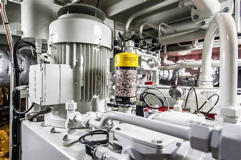 Complete hydraulic system for Damen Shipyards - Doedijns