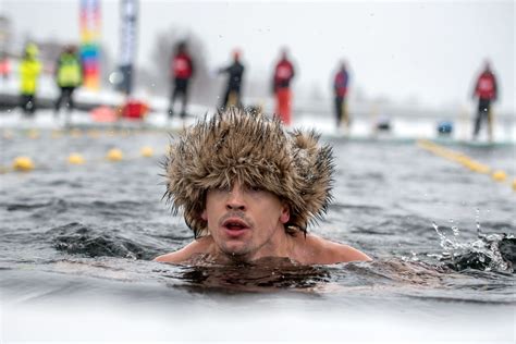 Winter Swimming World Cup And Scandinavian Championship 2016 › Way Up North
