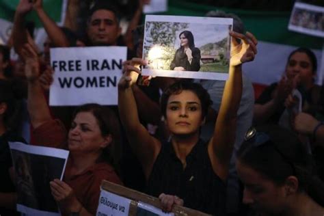 In Pictures Anti Veil Protests Go Beyond Iran World News Newsthe