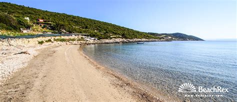 Die altstadt von split, dem kulturellen zentrum kroatiens, hält an allen ecken und enden architektonische vermächtnisse bereit. Strand Zaglav - Milna - Insel Vis - Dalmatien Split ...