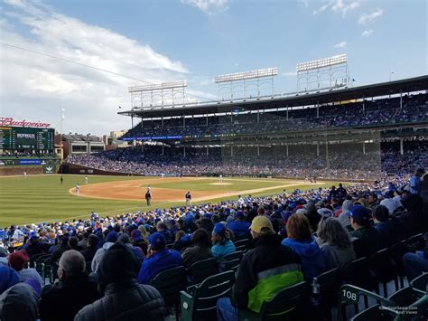 Wrigley Field Seating for Cubs Games - RateYourSeats.com