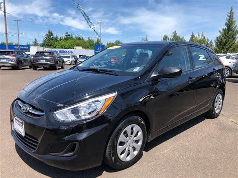Pre Owned 2017 Hyundai Accent Se Hatchback For Sale Y3152 Dick S Hillsboro Honda
