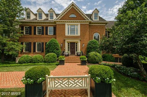 Nab Swanky Potomac Mansion With Car Showcase Area Bar For 4m Curbed Dc