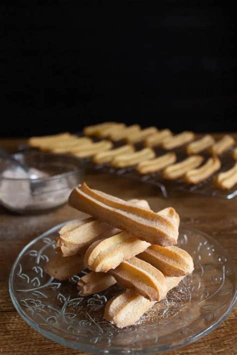 Churros assados bem fáceis - Cozinha Roman | Churros assados, Receitas