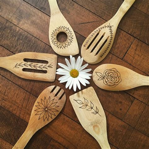 28 diy wood burning ideas for a charming home decor upgrade. Set of Woodburned Spoons Kitchen Gift Gift Ideas for Her ...