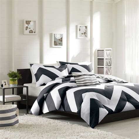 Elegant Black White And Grey Chevron Duvet Cover Bedding Set And Decorative
