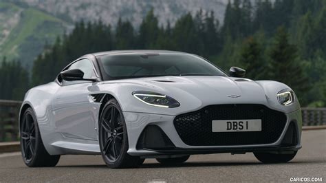 The second car to use am's new bonded aluminum architecture is a focused sports car. 2019 Aston Martin DBS Superleggera White Stone - Front ...