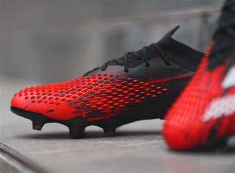 It allows for a snug but comfortable fit. adidas Launch The Predator 20.1 Mutator Low Football Boots ...