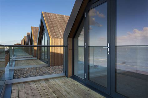 Check spelling or type a new query. British Beach Homes Get Modern | CONTEMPORIST
