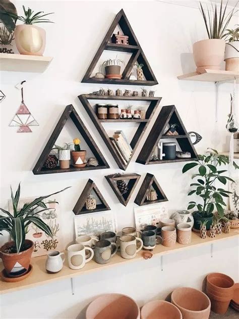 Besides the good effect of lifting the mood of students, it can be a multifunction into something practical though. 36 Wonderful DIY Home Decor Ideas ~ irmaharrison.com ...