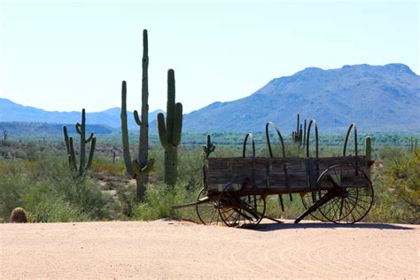 Fabulous guesthouse in beautiful paradise valley neighborhood nestled between camelback and mummy mountains. A Fashion Love Affair | Paradise Valley