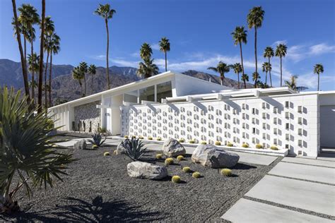 A Neglected Midcentury Home Is Transformed Into A Palm Springs