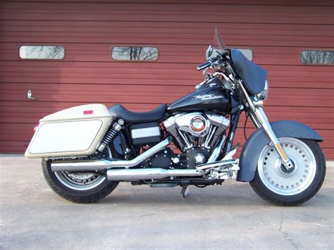 What we see here, is not a breakout, but a street bob in a breakout outfit. dyna bagger - Page 3 - Harley Davidson Forums