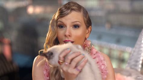 Taylor Swift Confirms She Is Proud Mother Of Cat Who Appeared In Me