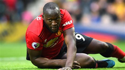 When he was in chelsea fc, his value was of 12 million pounds. Manchester United injury news: Romelu Lukaku sent for scan on foot injury on Belgium duty ...