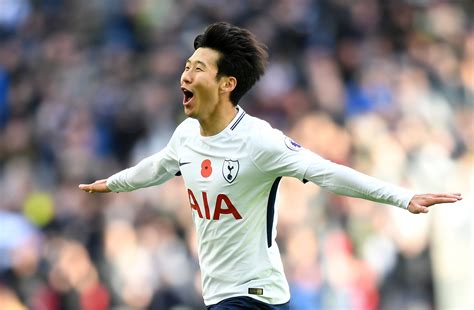 Born 8 july 1992) is a south korean professional footballer who plays as a forward for premier league club tottenham hotspur and. Heung-Min Son becomes highest scoring South Korean with ...