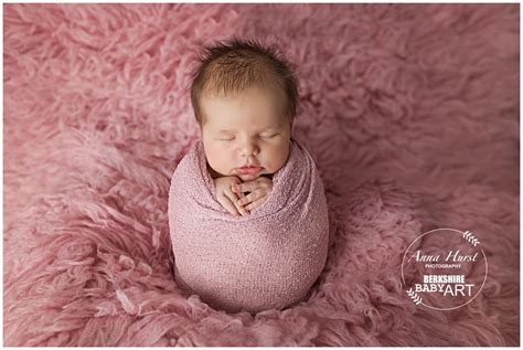 Berkshire Newborn Baby Photographer Poppy 15 Days Old Anna Hurst