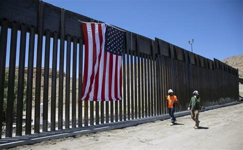 We were seated quickly, order taken right away, and food was on the table in 10 minutes. The border wall GoFundMe finally broke ground. Then a ...