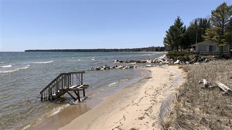 As Lake Michigans Shoreline Vanishes Wisconsinites Fight Waves With Walls