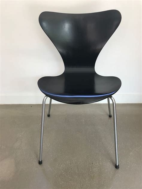 Modell 3107 stuhl ei ameise stuhlmöbel, stuhl, ameise stuhl, arne jacobsen png. Arne Jacobsen - Fritz Hansen - Stuhl - 3107 Butterfly ...
