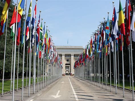 Palác Národů V Ženevě Je Sídlem Osn Ck Mundo