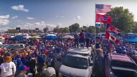 Must Have Items For The Buffalo Bills Tailgate