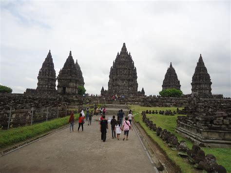 Satu lagi desa wisata di yogya yang menarik dikunjungi; Tempat - Tempat Wisata Terkenal Di Yogyakarta