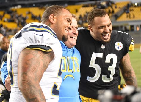 No Matter What Lies Ahead The Pouncey Brothers Are In This Together