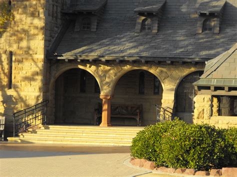 In real life, the cast actually filmed inside chandler valley center studios in panorama city, california. Living In A Television Show: The Office Filming Locations