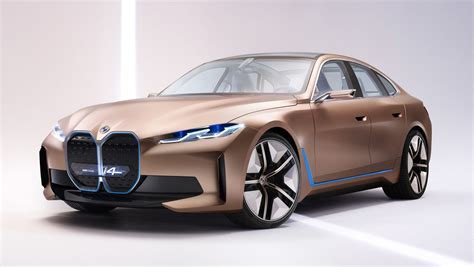 This is the new bmw i4 concept 2020.bmw says the i4 concept uses a single electric motor capable of producing 530 horsepower (395 kilowatts). Skarp elektrisk Grand Coupé i 2021, BMW i4 - PRÊT-À-PARTIR ...