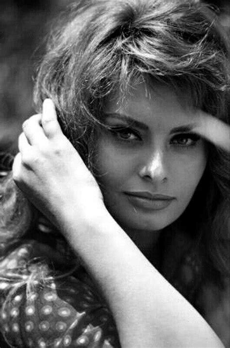 Sofia Villani Scicolone Sophia Loren Nació El 20 De Septiembre De