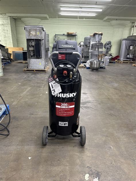 Husky 27 Gal 200 Psi Oil Free Portable Vertical Electric Air