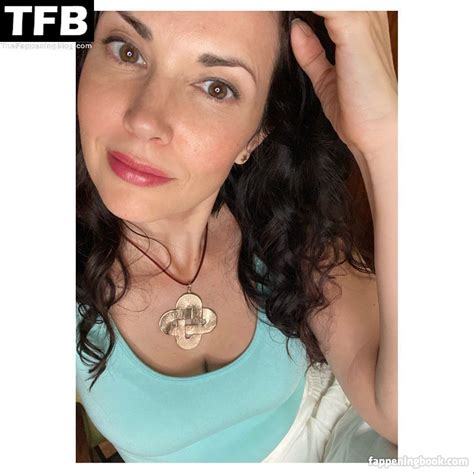 Laura Mennell Nude OnlyFans Leaks Fappening FappeningBook