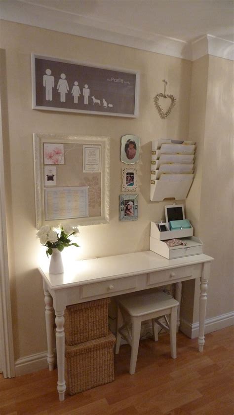 Save your ideas, organize them by topic and share with others! Home command center - i like the idea of things being put ...