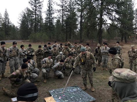 Seven Eastern Washington University Army Rotc Cadets Earn The Expert