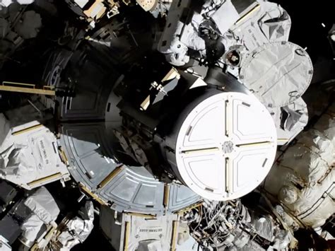 Her father was born in iraq and moved to israel as a child. Astronauts make history with 1st-ever all-women spacewalk ...
