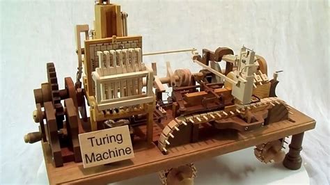 Origem Da Computação Máquina De Turing é Construída Em Madeira
