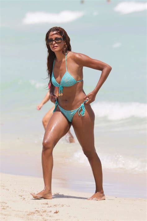 International Celebrities Claudia Jordan In Bikini On Miami Beach